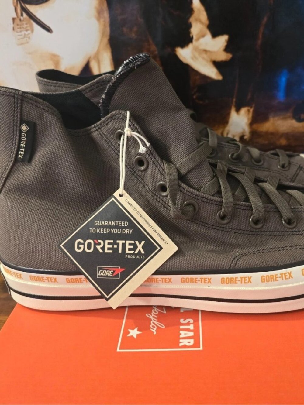 Converse Chuck 70 Gore-Tex High Top Truffle/Black Mens Size 13 A09484C New GTX
